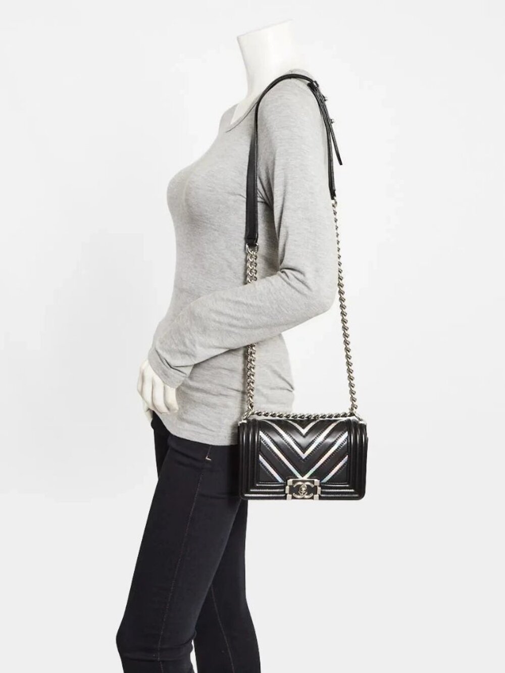 Chanel Black/Silver Lambskin Leather and Iridescent PVC Chevron Quilted Small... - Picture 2 of 10